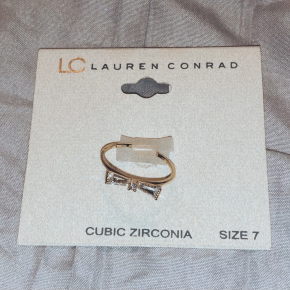 Gold Bow ring